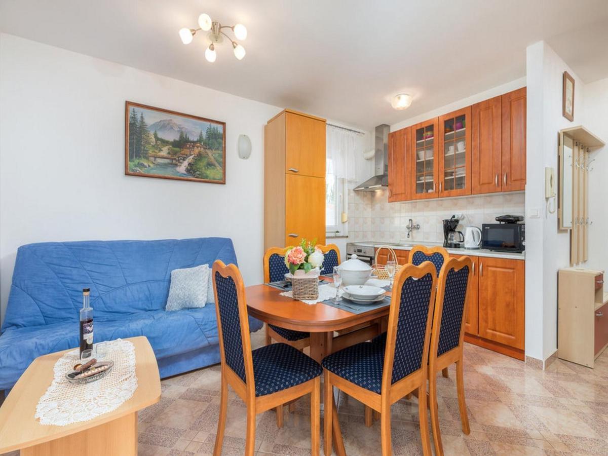 Apartment Dana Fažana Eksteriør bilde