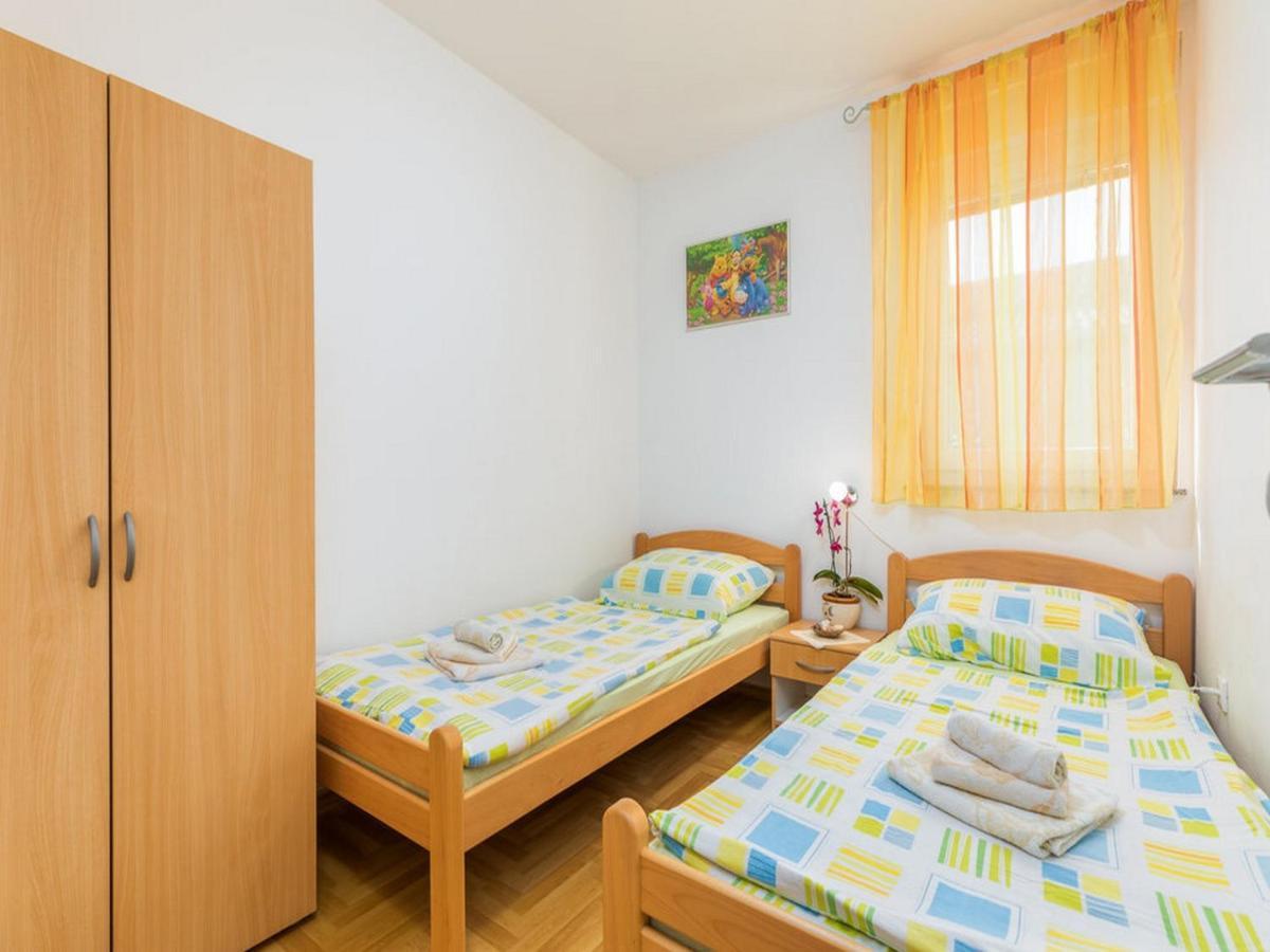 Apartment Dana Fažana Eksteriør bilde